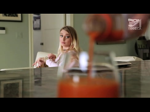 ❤️ Gbona girl pẹlu ńlá ori omu ati ki o ju obo gba akukọ lati olofo, sugbon gidigidi lile ❤️  Ibalopo ❌❤